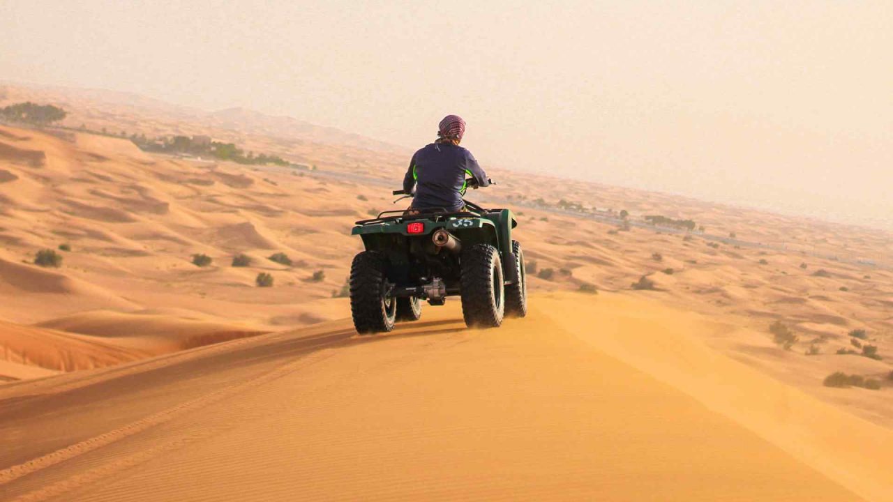 Thrilling Dune Bashing In The Desert Of Dubai